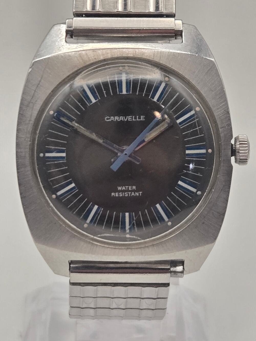 Vintage 1972 Caravelle TV Dial 11DP Manual Wind Watch